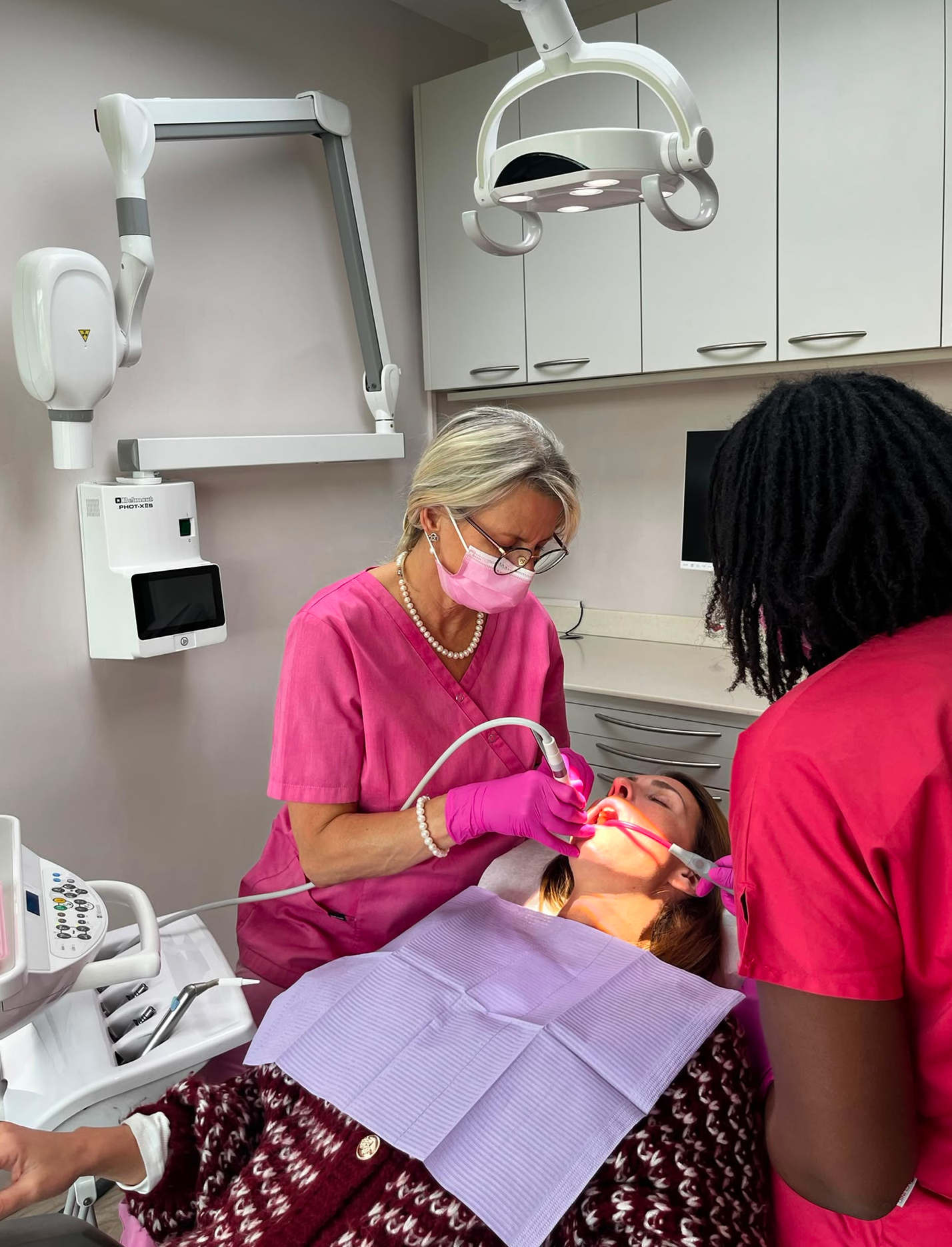 Soins dentaires réalisés au Cabinet du Sourire à La Celle-Saint-Cloud